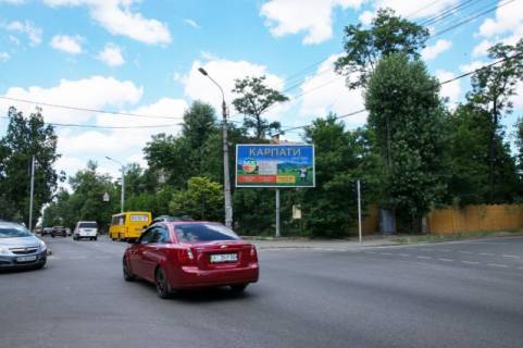 Призма A в Киеве, 6х3  Щусєва Академіка вул. (Технічний ліцей, Приватбанк, АТБ-маркет), на перетині в Родини Глаголєвих вул. (Академіка Грекова)., в напрямку станції метро Сирець - 278346 фото 1