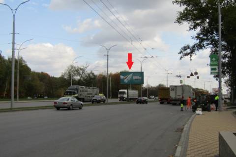 Білборд, Бігборд (Борд)  A у Києві Лугова вул. (Караван, Ашан, АЗС "ОККО"), в напрямку Богатирська вул. Фото 1