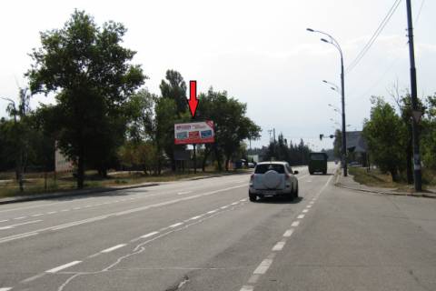 Білборд, Бігборд (Борд)  B у Києві, щит  Харківське шосе, 55 ("Сільпо",Varus, АТБ-маркет), в напрямку Бажана просп. Фото 1