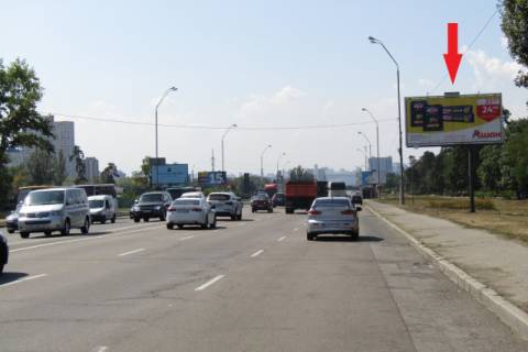 Білборд, Бігборд (Борд)  A у Києві, призма  Броварський просп., Ст. м. Лісова (500м до ст. м. Чернігівська, парк Кіото, АЗС, в'їзд в місто) Фото 1