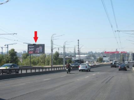 Билборд B в Киеве, щит  Бандери Степана просп., Північний (Московський) міст(зїзд з мосту), (МЕТРО, Блокбастер, "ОККО", Віннер Автомотів, ТЦ "Plazma"), в напрямку Героїв УПА площа (Тульська пл.) фото 1
