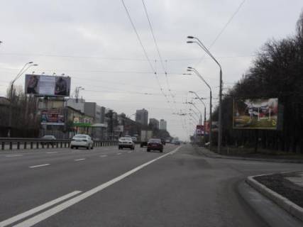 Билборд A в Киеве просп. Берестейський (Перемоги),  угол ул.П.Нестерова в направлении ст.МЕТРО "Берестецкая" фото 1
