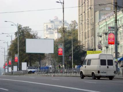 Нестандарт  в Киеве просп. Голосіївський (40-річчя Жовтня) фото 1