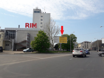 Билборд A в Одессе, 6x3  Люстдорфська дорога 92/94 / вул. Ак. Корольова / ТЦ Сапсан фото 1