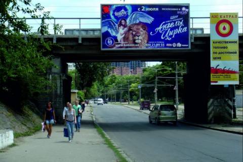 Билборд A в Одессе, 6x3  вул. Маловського / Дюковський сквер (до центру) фото 1