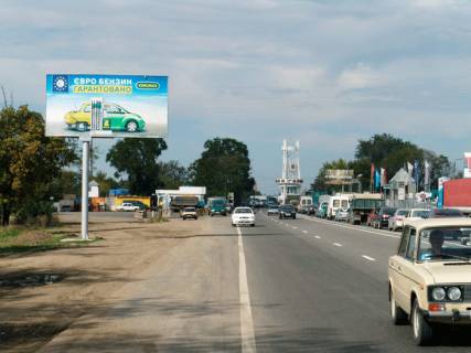 Билборд B в Авангард (Авангард), 3х6  Об'їзна дорога (23+400км) - Два Стовпи (АЗС Sokar), з Авангарда, Овідіополя, промринку 7 км к Клеверному мосту фото 1