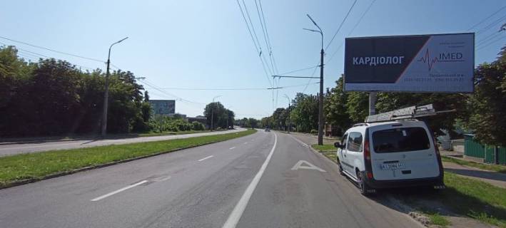 Билборд A в Белой Церкви, 3х6  П-т К. Володимира, зупинка "Надрічна"  (з центру) фото 1