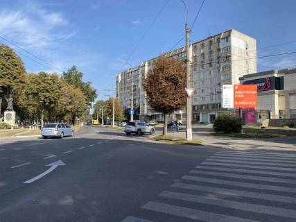 Видеоборд A в Белой Церкви бул. Олександрійський, 20, (м-н Кенгуру, Антошка) - 294080 фото 1
