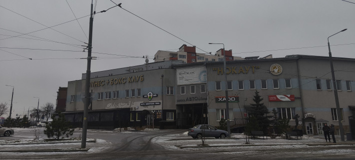 Призматрон, Призма A у Вінниці вулиця Батозька(кол. Кірова вул.), 2 - 664610 Фото 1