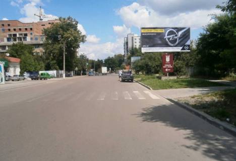 Билборд A в Ивано-Франковске, 3х6  Мазепи-Дорошенка ГМ Сільпо,Комфі фото 1