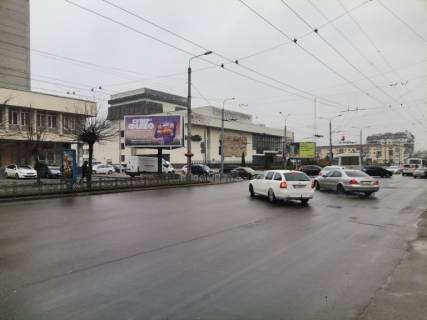 Призма B в Ивано-Франковске, 3х6  Незалежності-Бандери                                                                 - 121741 фото 1