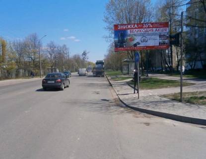 Билборд A в Ивано-Франковске, 3х6  Довженка,11( маг. Заравшан) фото 1