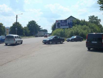 Билборд A в Ивано-Франковске, 3х6  Коновальця ( перед мостом)     автосалони фото 1