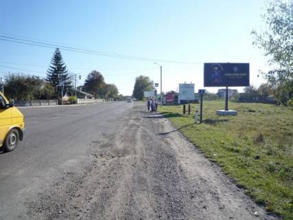 Билборд A в Чернієві, 3х6  Черніїв траса Івано-Франківськ-Буковель №5 фото 1