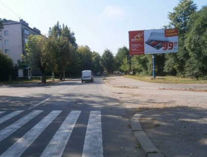 Билборд A в Ивано-Франковске, 3х6  Чорновола (центр.стадіон)                 фото 1