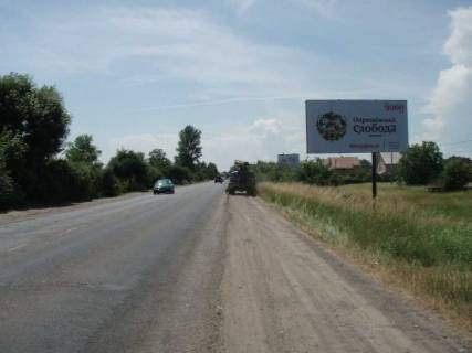 Билборд A в Чернієві, 3х6  Черніїв траса Івано-Франківськ-Буковель №1 фото 1