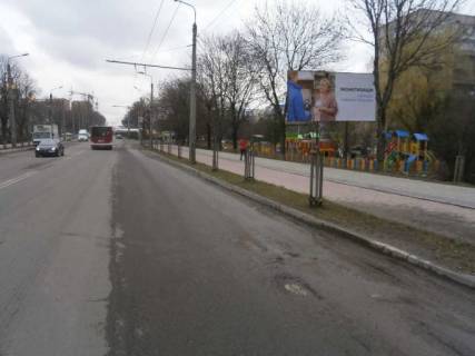 Білборд, Бігборд (Борд)  A у Івано-Франківську, 3х6  Галицька-Тролейбусна Фото 2