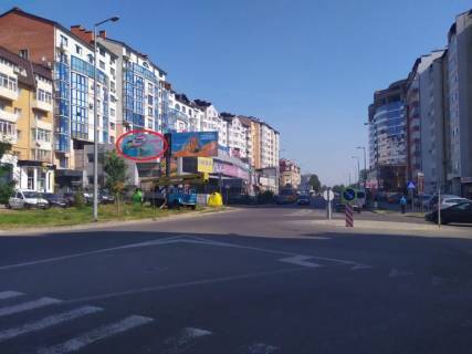 Билборд B в Ивано-Франковске, 3х6  Пд.Бульвар - В.Великого перехрестя лівий      центр              фото 1