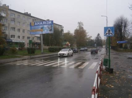 Билборд B в Надворной, 3х6  Грушевського  центр.районна лікарня №2 ст.Б фото 1