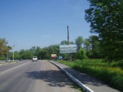Билборд A в Бурштыне, 3х6  вул.Бандери  (Фаворит) ст.А фото 1