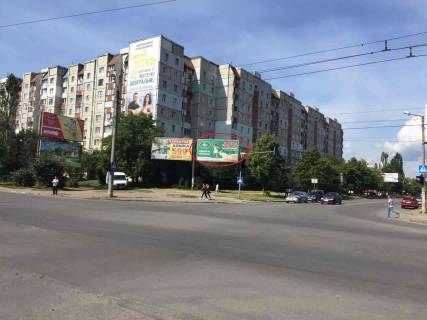 Призма A в Ивано-Франковске, 3х6  Івасюка-Івана Павла II (Будівельників)перехрестя     правий - 180140 фото 1
