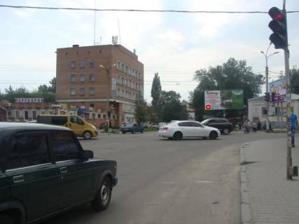 Билборд A в Полтаве на перекр. ул. Сенная и ул. Шевченка фото 1