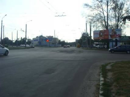 Білборд, Бігборд (Борд)  A у Полтаві на перекр. ул. М.Бирюзова и ул. Колпака (из центра) Фото 1