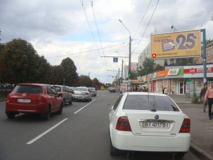 Призматрон, Призма A у Полтаві вул. Соборності (Жовтнева) - Миколи Духова вул. (Генерала Духова) - 122583 Фото 1