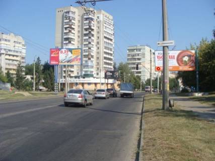 Білборд, Бігборд (Борд)  A у Полтаві ул.В.Тырновская - ул.Примакова Фото 1