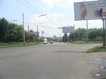 Білборд, Бігборд (Борд)  B у Полтаві ул.В.Тырновская - ул.Примакова Фото 1
