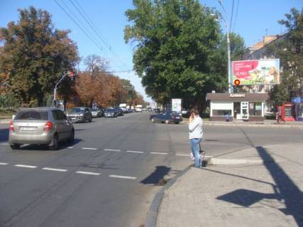 Призма A в Полтаве вул. Соборності (Жовтнева),46 (Петрович) - 122595 фото 1