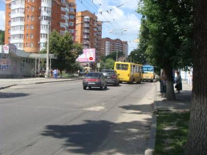 Білборд, Бігборд (Борд)  B у Полтаві вул. Небесної Сотні (Леніна) (ост. "Мелькомбинат") Фото 1