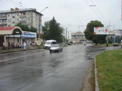 Билборд A в Полтаве на перекр. ул.В.Тырновская и вул. Івана Мазепи (Калініна), 10/61 (Автовокзал) фото 1