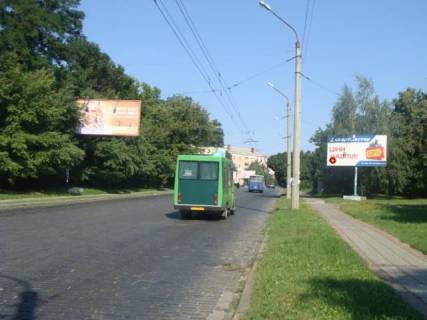 Білборд, Бігборд (Борд)  A у Полтаві вул. Небесної Сотні (Леніна) (Воскресенский узвоз) Фото 1