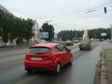 Призма B в Полтаве Європейська вул. (Фрунзе), 66 (Киевстар) - 122623 фото 1