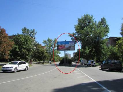 Билборд A в Полтаве Небесної Сотні вул. (Леніна) - Б.Хмельницького фото 1