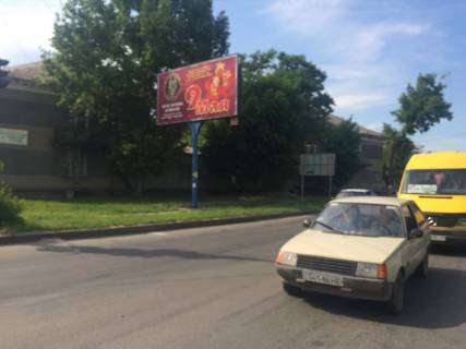 Билборд  в Мелитополе БР 083 Б       ул. В.Интерн. и ул. Героев Украины(Кирова)    (Мед.Училище2) фото 1