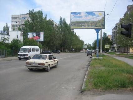 Білборд, Бігборд (Борд)   у Мелітополі БР 016 А вул.В. Інтернаціонал. і вул. Героїв України (Кірова) (Сонечко) Фото 1