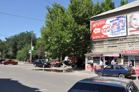 Билборд  в Мелитополе БР 090 А    пр.Свердлова и ул.К.Маркса (Центральный рынок) фото 1