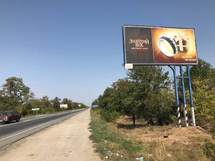 Билборд  в Мелитополе БР 087 А       ул. Ломоносова                             (трасса перед ВОГОМ) схема