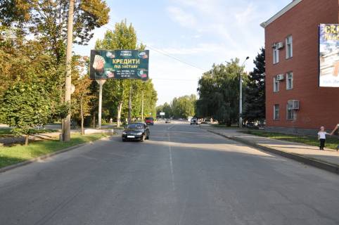 Билборд  в Мелитополе БР 066Б       ул. Героев Украины(Кирова),40       (Пенсионный фонд) фото 1