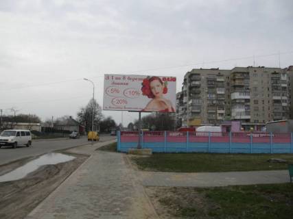 Билборд A в Владимир (Владимир-Волынский), 3x6  вул. Луцька 105 біля автостоянки фото 1