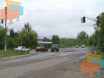 Билборд B в Изюме из центра, перекресток, АЗС ул. Харьковская-ул.Первомайская фото 1
