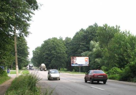 Билборд A в Изюме, 3х6  трасса, Харьк-е напр.  (возле АЗС)   ул.Димитрова фото 1