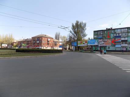 Білборд, Бігборд (Борд)  A у Кривому Розі, 3х6  вул. Петра Дорошенка (Блюхера), 1 - пл. Маяковського Фото 1