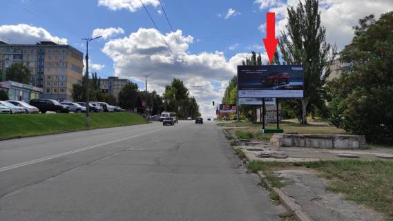 Билборд A в Кривом Роге, 3х6  мкр. 5-й Зарічний, 22 ( ТК "TERRA"), рух у напрямку вул. Електрозаводська фото 1