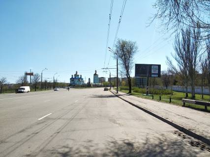 Билборд A в Кривом Роге, 3х6  пр. 200-річчя Кривого Рогу, 33 - пл. 30 років Перемоги, рух у напрямку пл.В.Великого фото 1
