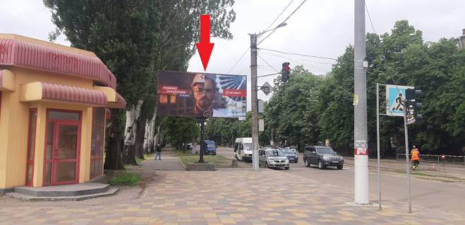 Билборд B в Кривом Роге, 3х6  пр. Металургів, 24 - вул. Соборності (Косіора) (вхі д до парку ім. Б. Хмельницького) фото 1