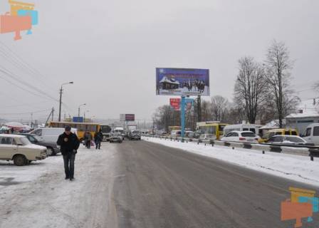 Билборд B в Черновцах, 3х6  вул. Калинівський ринок (розділова смуга) фото 1