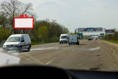 Билборд B в Черновцах М-19 (486 км +005 м) Н. Киселів  (від Чернівців) фото 1